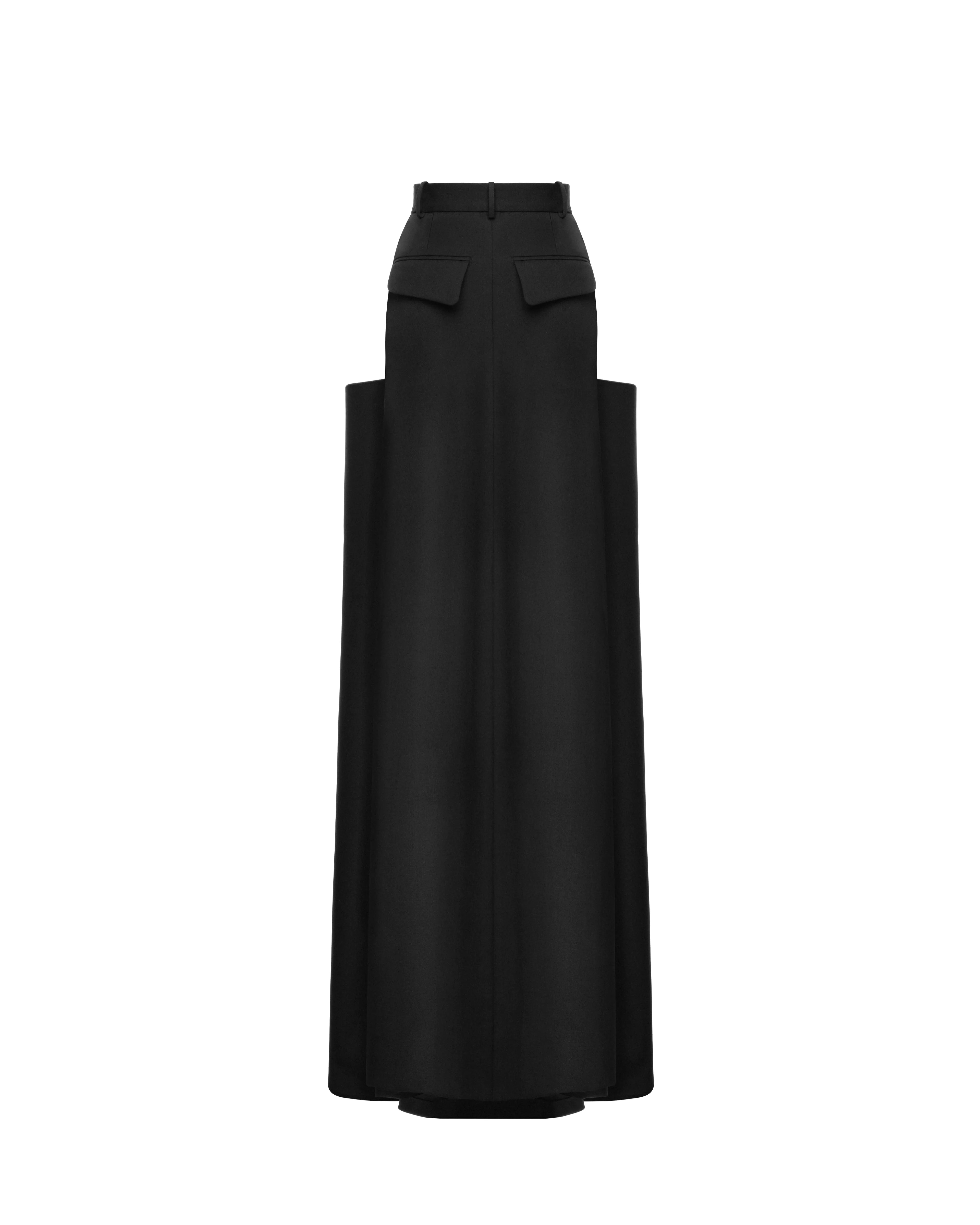Long skirt in wool