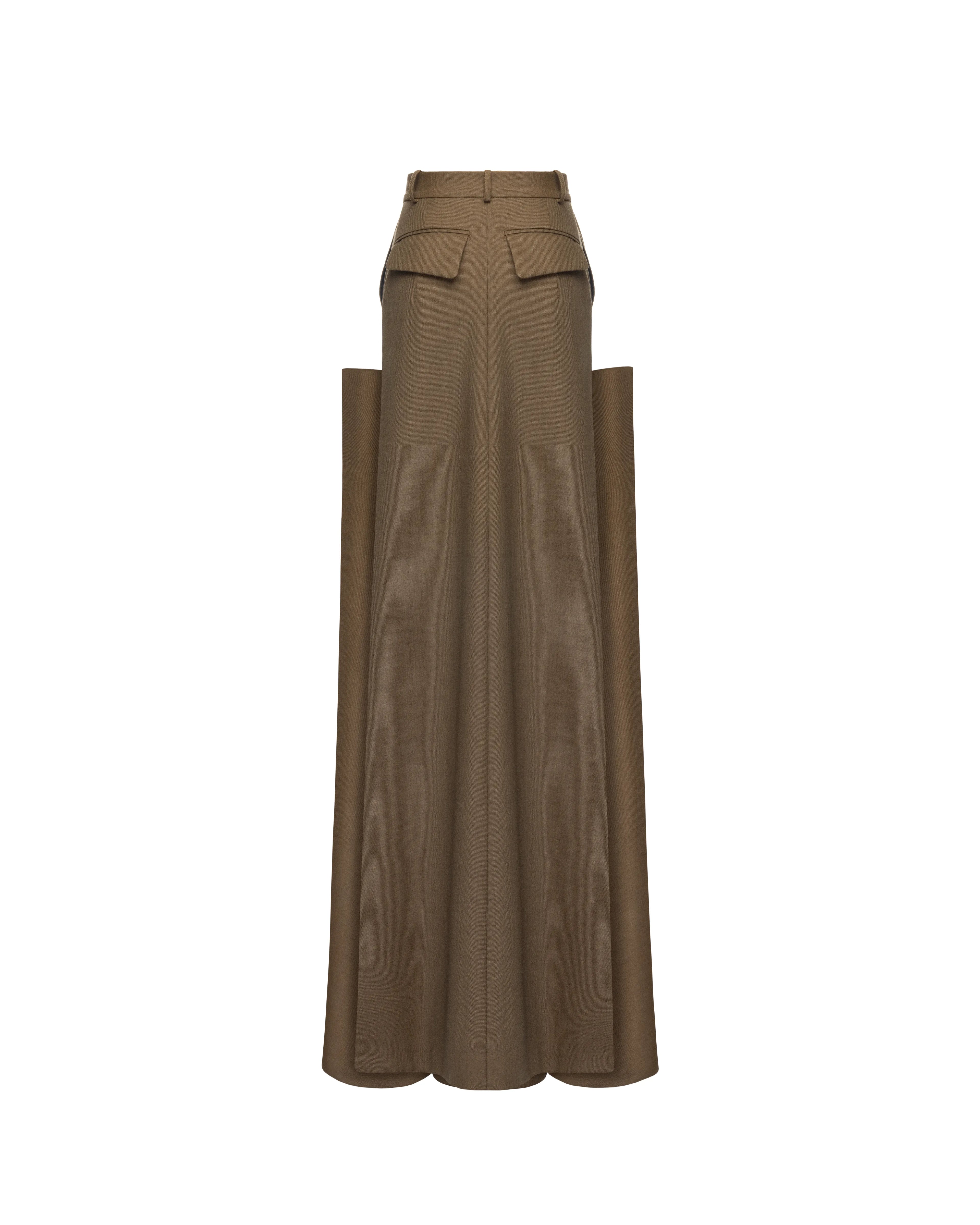 Long skirt in wool