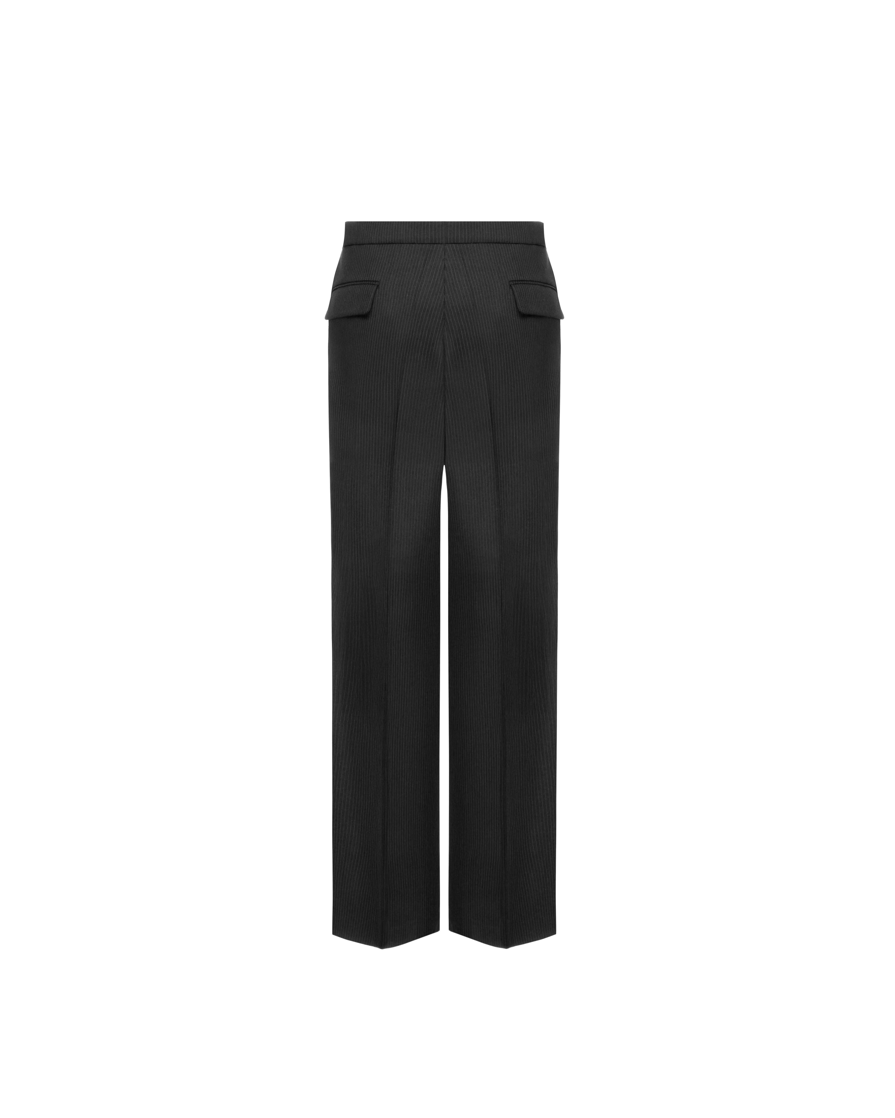 High-waisted pants in wool